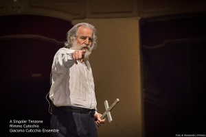 A Singolar Tenzone, Mimmo Cuticchio e Giacomo Cuticchio Ensemble. Teatro Politeama, Palermo.